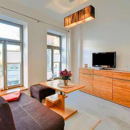 Modern Apartment In Wismar With Private Terrace Buitenkant foto