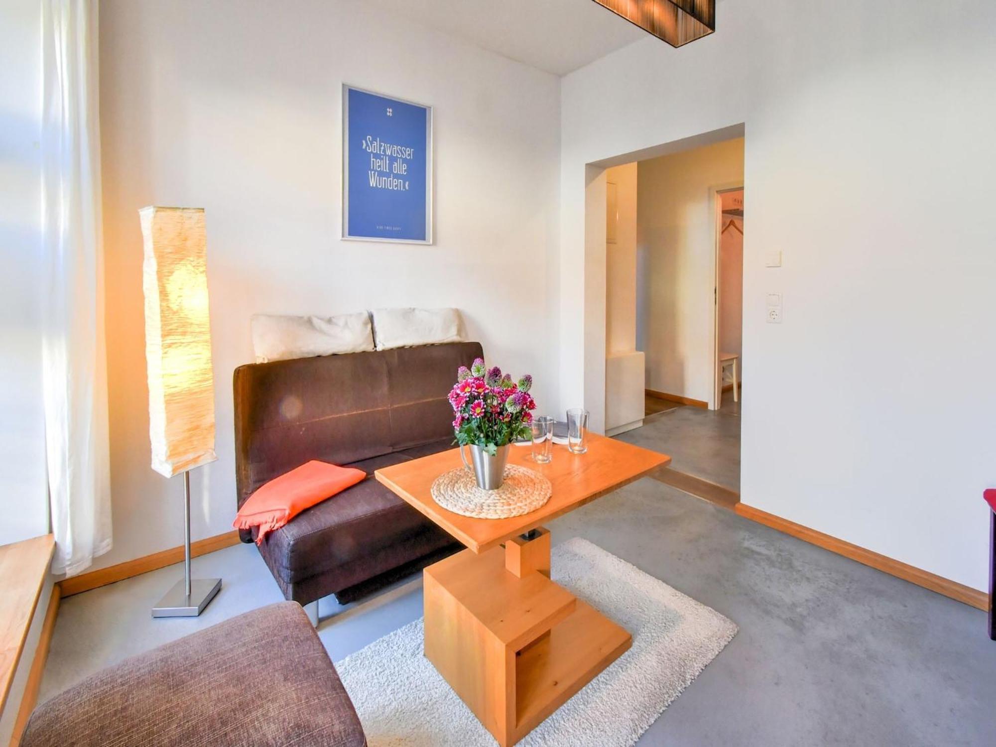 Modern Apartment In Wismar With Private Terrace Buitenkant foto